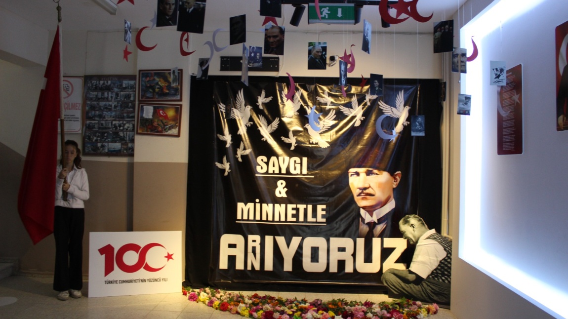 10 Kasım Atatürk'ü Anma Programımızı gerçekleştirdik.